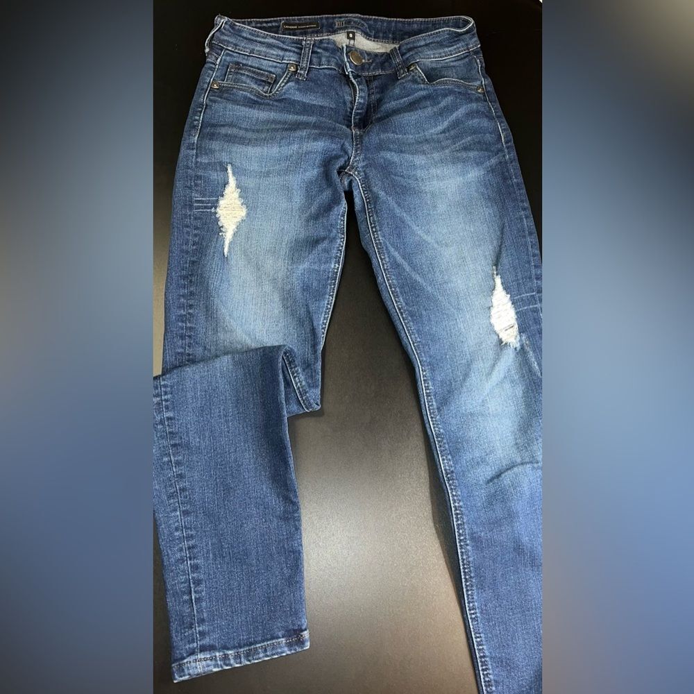 Kut from the Kloth Catherine Slouchy Distressed Boyfriend Jeans Size 0 EUC